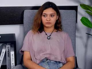 glendora_eskuchen from Flirt4Free is Freechat