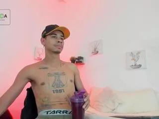 Golden_mann webcams show profile image 