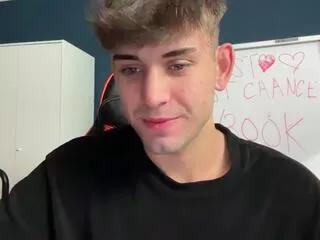 harper_durand from Flirt4Free is Freechat
