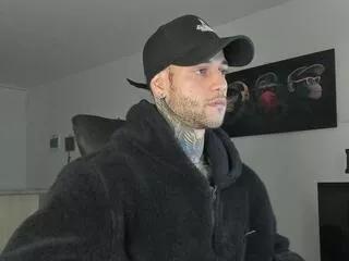 james_leeandros from Flirt4Free is Freechat