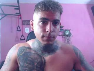 jeremmy_bloom from Flirt4Free