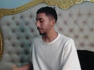 jhosua_collins from Flirt4Free is Freechat