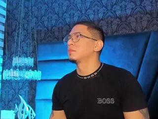 josh_kage from Flirt4Free is Freechat