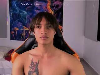 Kenshi_roa webcams show profile image 
