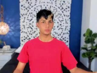 leandro_goett from Flirt4Free is Freechat