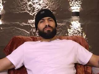 leo_diaz from Flirt4Free is Freechat