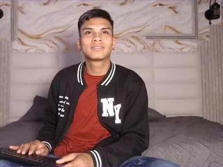 Photos of leonard_lopez from Flirt4Free is Away