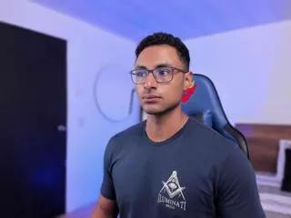 liiam_garcia from Flirt4Free