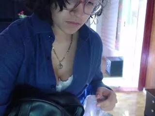 lilii_gomez from Flirt4Free