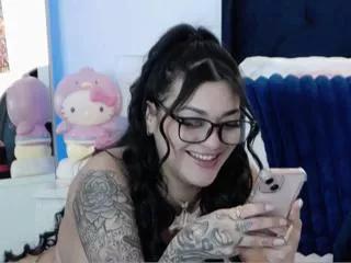 little_j from Flirt4Free