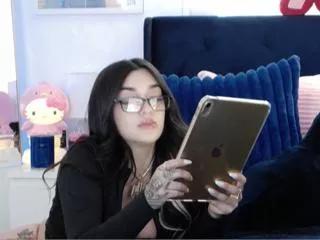 little_j from Flirt4Free