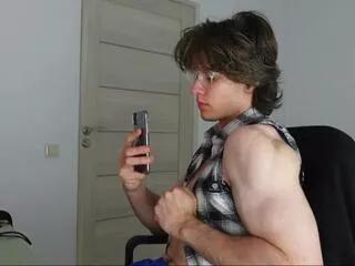 logan_fraser from Flirt4Free is Freechat