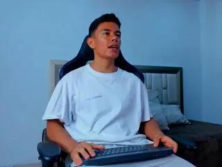 logan_jackson from Flirt4Free is Freechat