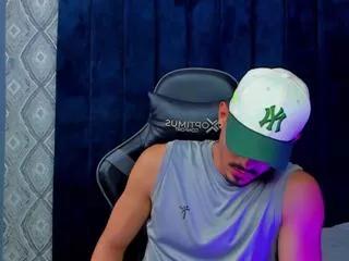 lukee_taylor from Flirt4Free is Freechat