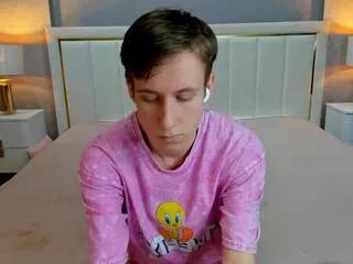 markus_white from Flirt4Free is Freechat