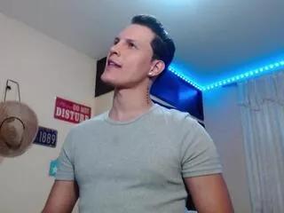 martin_francoo from Flirt4Free is Freechat