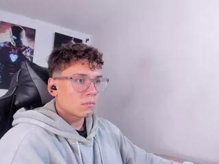 matthew_fiire from Flirt4Free is Freechat