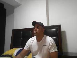 matthew_fire from Flirt4Free