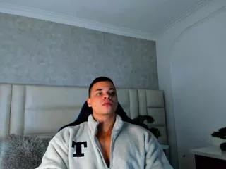 michael_reinolds from Flirt4Free is Freechat