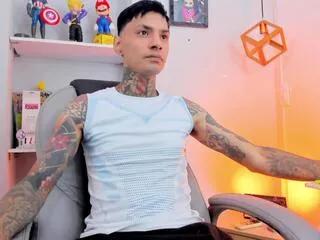 nathan_kind from Flirt4Free is Freechat