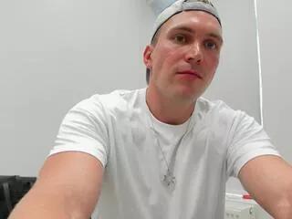 nick_nacke from Flirt4Free is Freechat