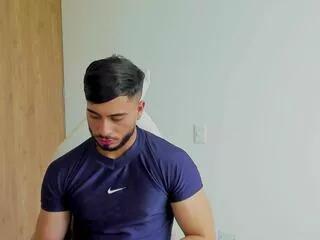 niko_steel from Flirt4Free is Freechat