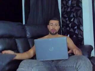 rory_quentin from Flirt4Free