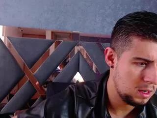 ryan_evanns from Flirt4Free is Freechat