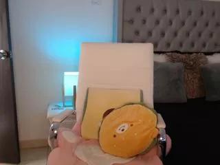 sara_collyn from Flirt4Free