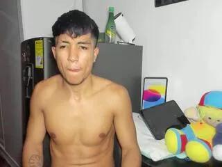 sean_scoth from Flirt4Free is Freechat