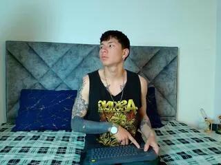 tatiana_damiian_lux from Flirt4Free is Freechat