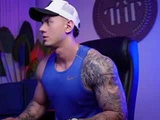 thomas_falcon from Flirt4Free is Freechat