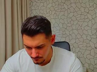 Photos of thomas_reds from Flirt4Free is Freechat