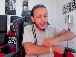 tomas_kyler from Flirt4Free is Freechat