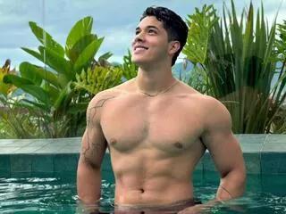 travis_joplin from Flirt4Free is Freechat
