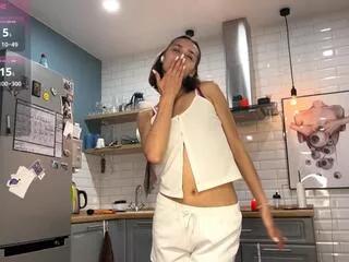 Photos of wilda_battersby from Flirt4Free is Freechat