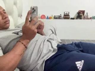Winston_t webcams show profile image 