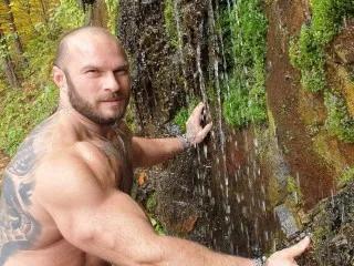 Viking27 from Streamate