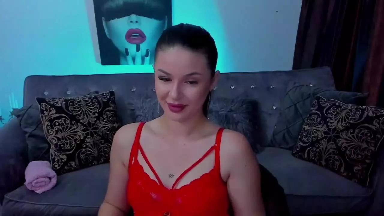 MadissonHotTS webcams show profile image 