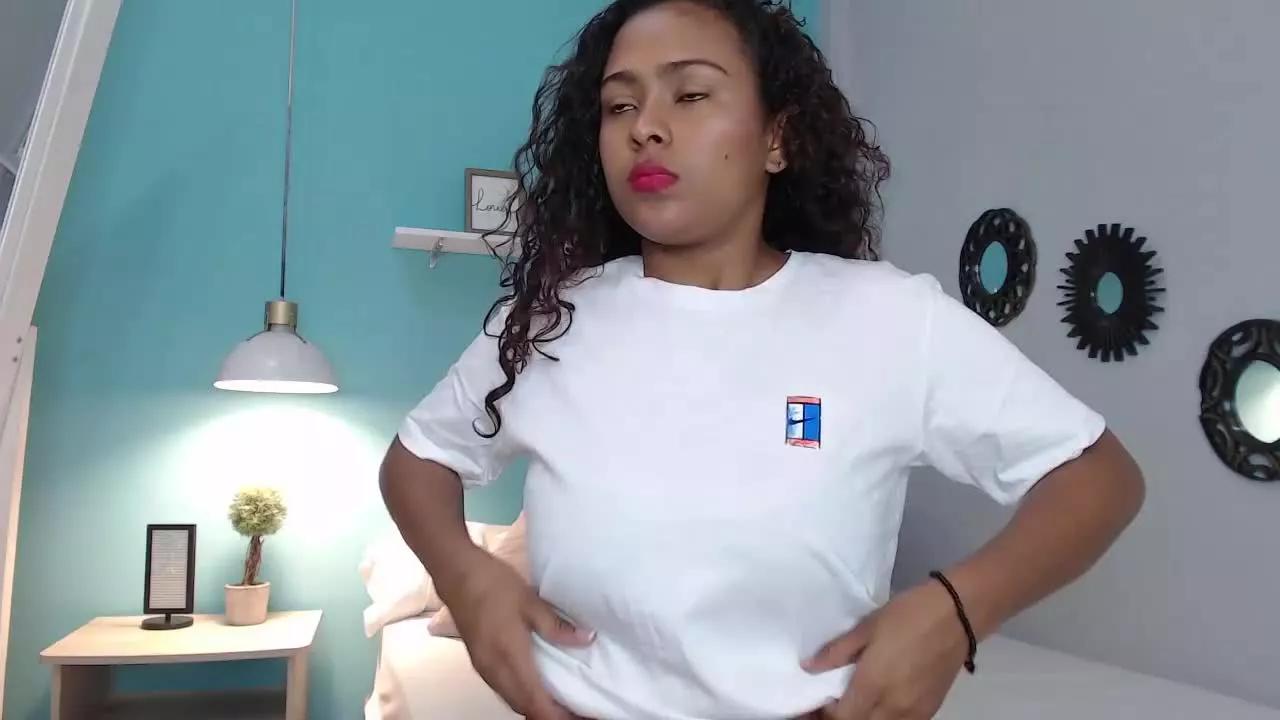 SelenaRoyal from Streamray
