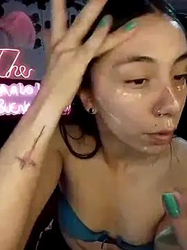 Girls: try live performances with matured performers, from dancing to quirks, in a variety of beautiful sex cams.