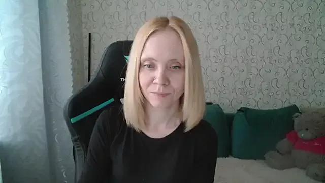 -luna_lovegood- from StripChat is Freechat
