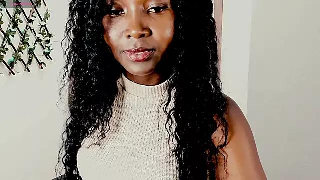 24sophia from StripChat is Freechat