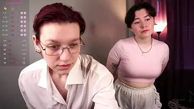 Girls: try live performances with matured performers, from dancing to quirks, in a variety of beautiful sex cams.