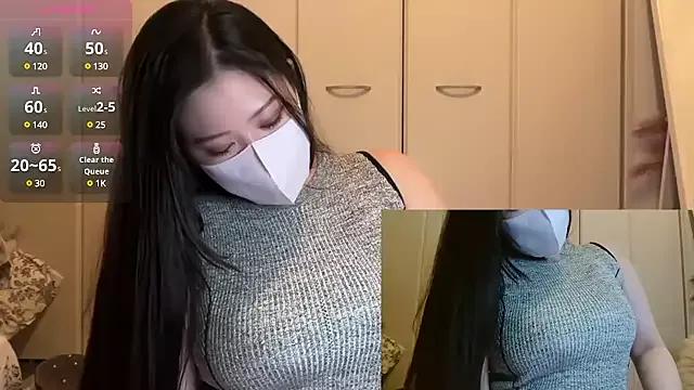 ___momo___0717 webcams show profile image 