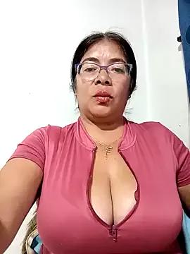 __valentina18 from StripChat