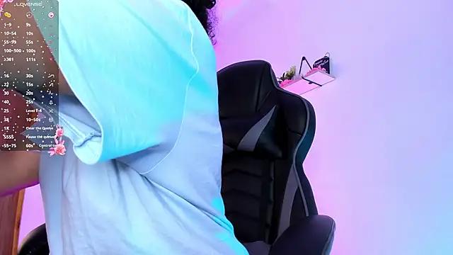 Girls: try live performances with matured performers, from dancing to quirks, in a variety of beautiful sex cams.