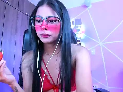 _ALLYSON18_ from StripChat is Freechat