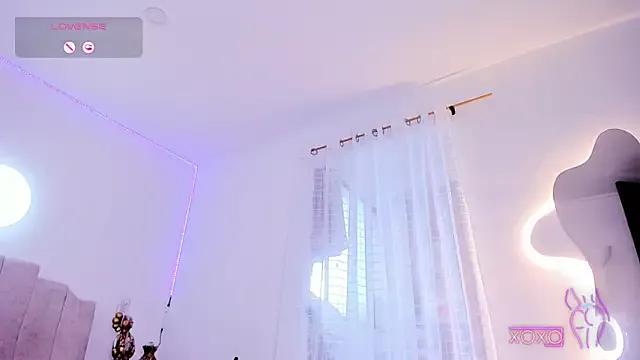 _allysonmills_ from StripChat