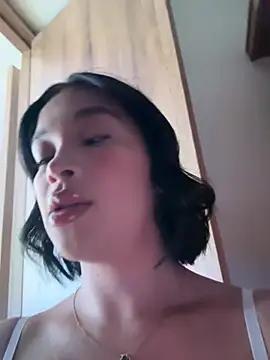_AnaMilan from StripChat
